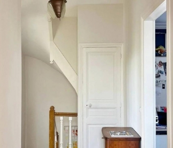 Cliquez pour en savoir plus...